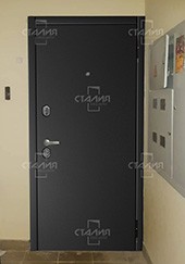 Бюджетная входная металлическая дверь Модель Стандарт - 2 в хрущевку